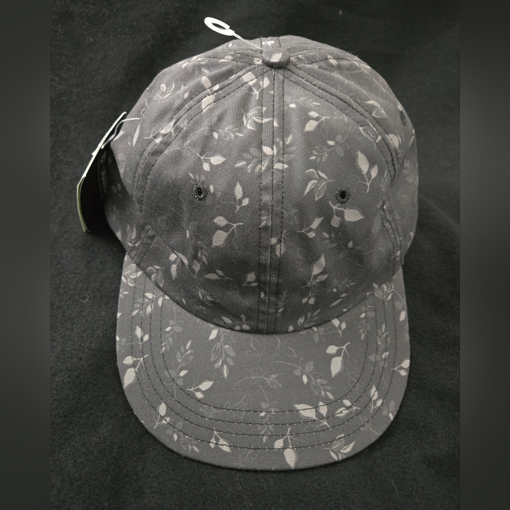 BNWT - TOTHEMARKET Floral Ball Cap in Charcoal Gray